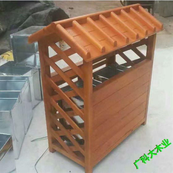 太原實(shí)木花箱和太原金屬花箱對(duì)比 